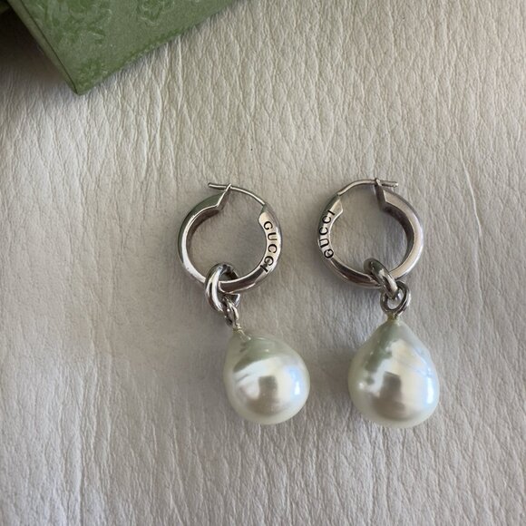 NEW GUCCI HOOP EARRINGS WITH PEARL DROPS 925 Sterling Silver - Picture 3 of 9